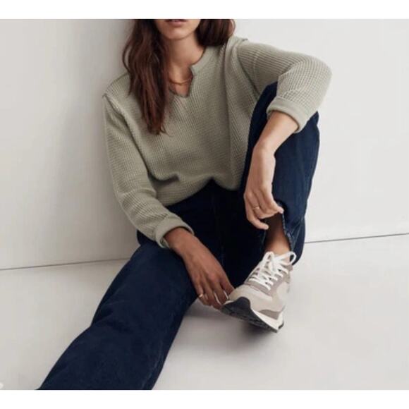 Madewell Tops - MADEWELL Womens Medium Super warm Green Split Neck Waffle Knit Sweatshirt